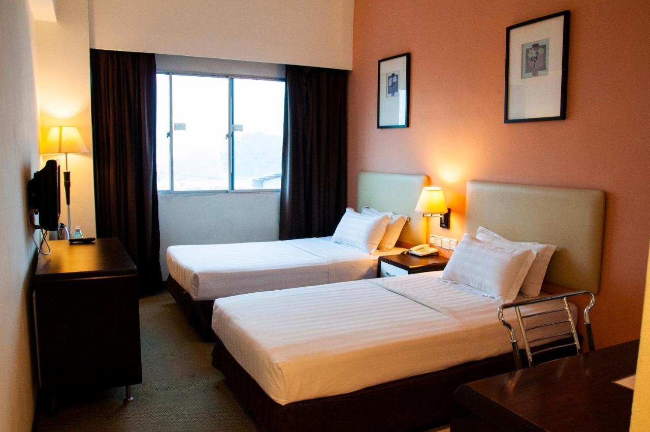 Ritz Garden Hotel Ipoh Exterior photo