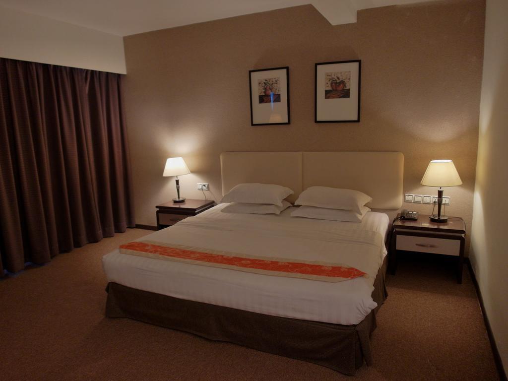 Ritz Garden Hotel Ipoh Room photo